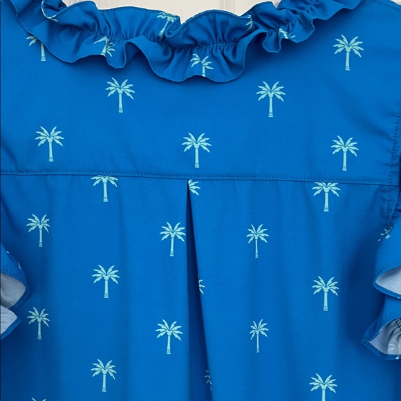 Disney ⭐️ Vacation Club Member Blue Palm Tree Ruffle Blouse Size S - Picture 7 of 16